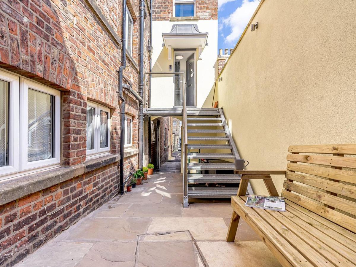 Tower Apartment Whitby Kültér fotó